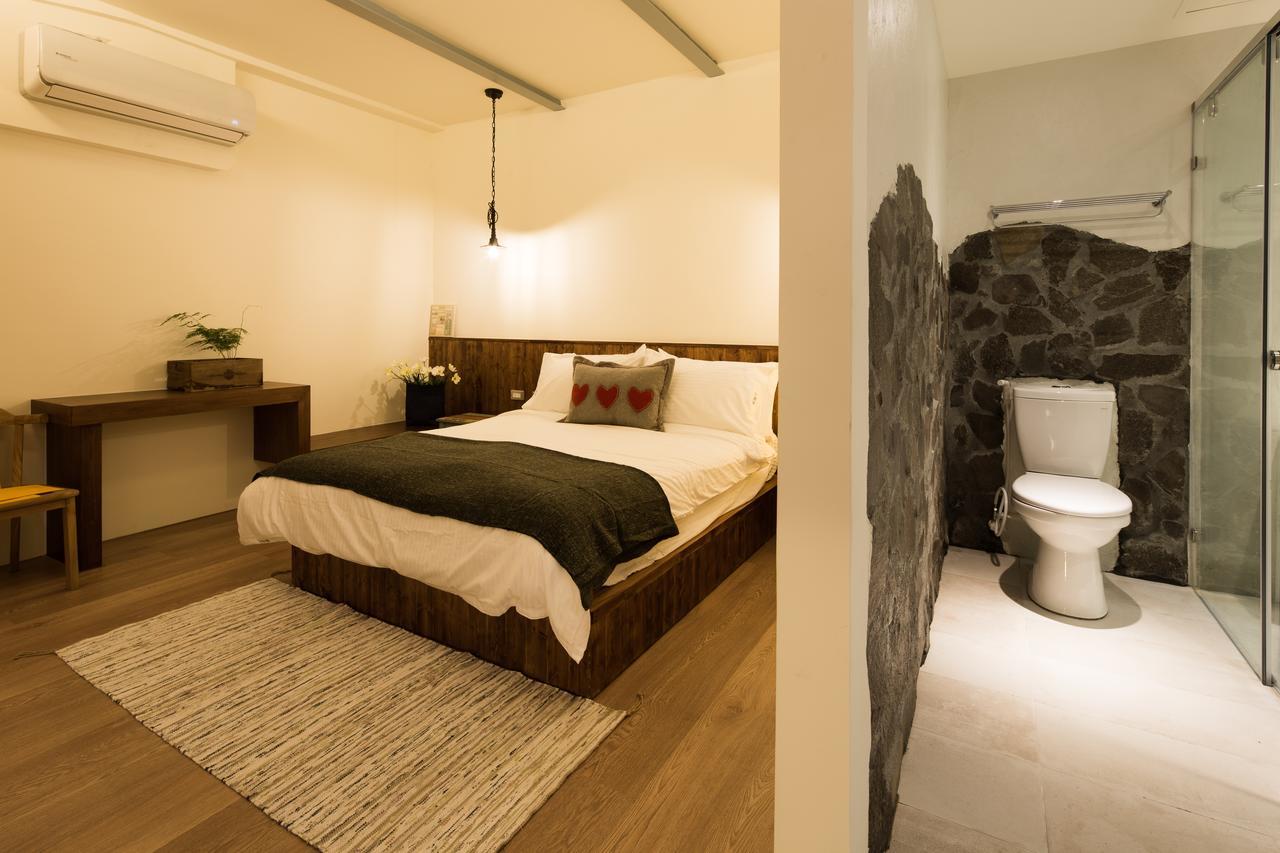 Haku Beach Days Inn Nanwan Exterior photo