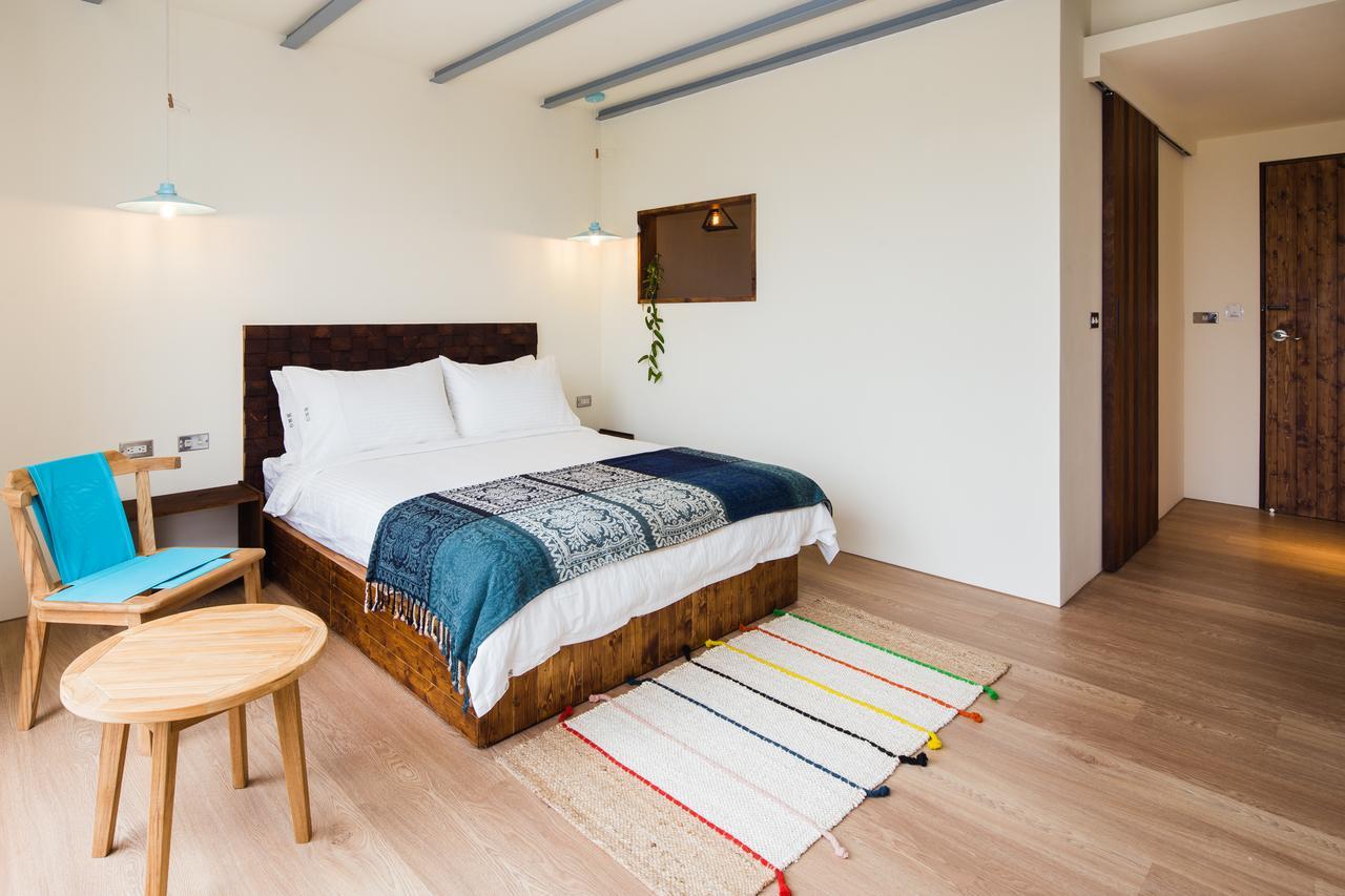 Haku Beach Days Inn Nanwan Exterior photo
